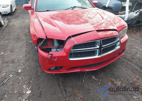 2013 Dodge Charger R/T Plus z USA, uszkodzony, nr VIN 2C3CDXCT2DH526393